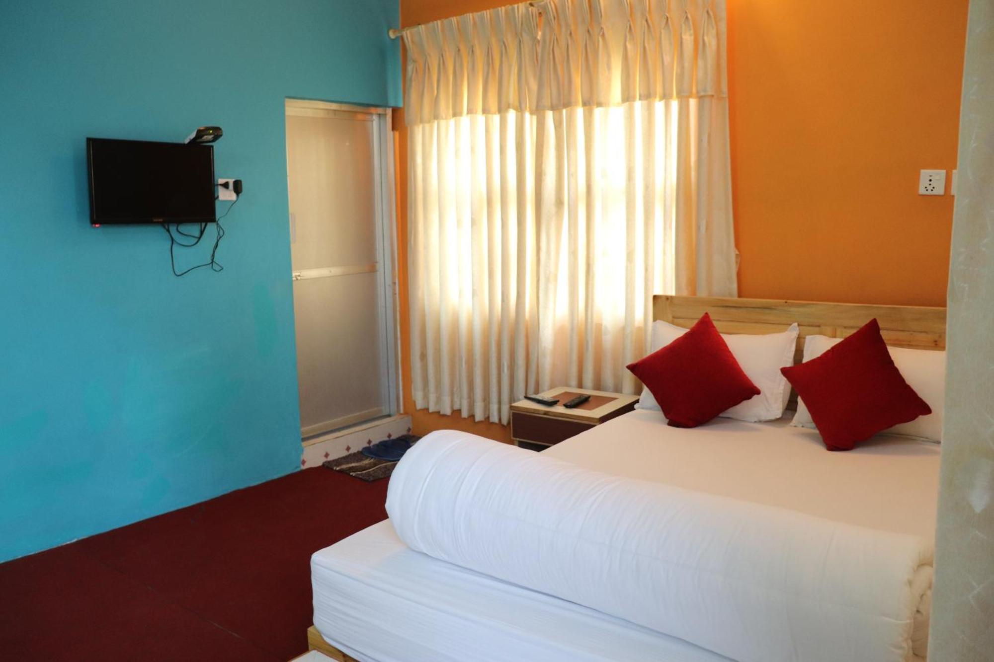 Hotel Young'S Stupa Ranipauwa Eksteriør billede